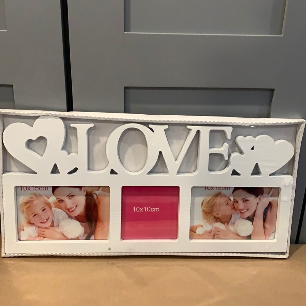 🎉1 hr sale 🎉White Love frame 🖼💕
